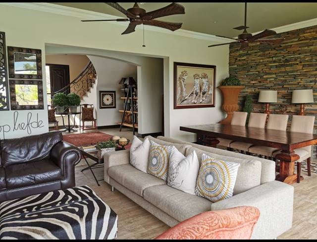 4 BEDROOM GATED ESTATE FOR SALE IN SABLE HILLS